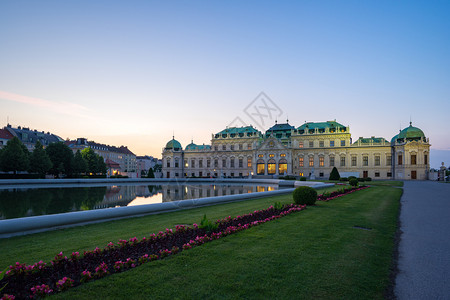 奥地利维也纳2018年5月12日奥地利维也纳市暮光之城丽宫旅行市夜晚图片