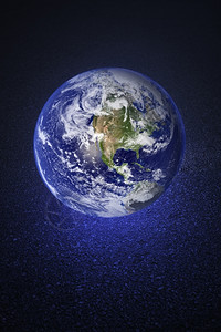 美国航天局提供的沥青公路地球图象上的闪光土发点亮辉图片