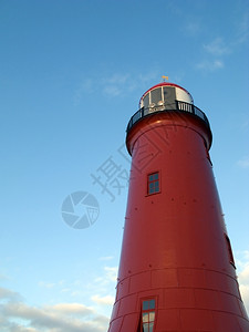 保护风暴水灯塔背景图片