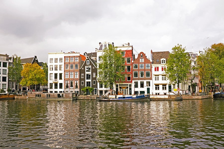 阿姆斯特丹的运河风景图片
