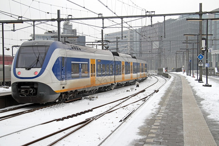 阿姆斯特丹的火车轨道图片