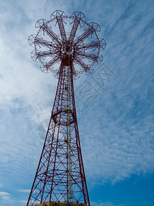纽约市康尼岛著名的降落伞风景红色科尼建造图片