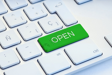 打开按钮键盘开幕商业在绿色计算机键上打开单词设计图片