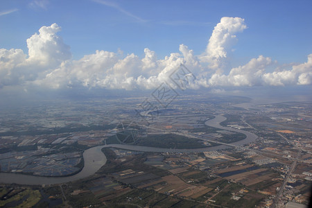 泰国一个村庄的空中航向最佳一种建造图片