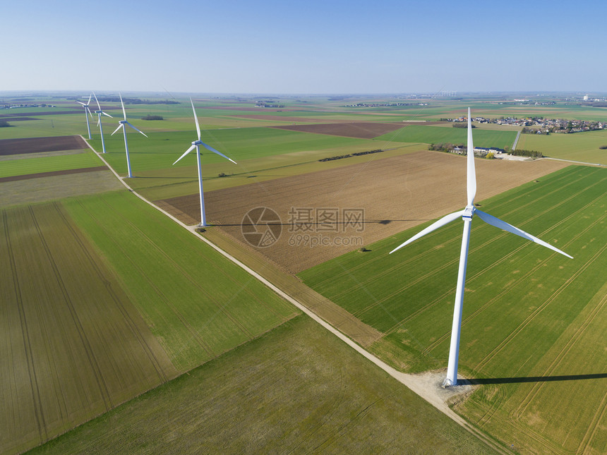 电PithiviersleVieilLoiretCentreValdeLoire法国的风力涡轮机颜色自然图片