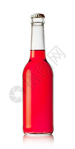 玻璃瓶装红色饮料白背景与隔绝酒精食物图片