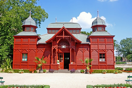 避暑别墅老的克罗地亚萨格勒布植物园展览馆建筑学图片