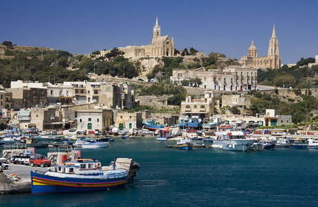 港口船系泊马耳他戈佐小岛Gozo马耳他姆加尔港图片