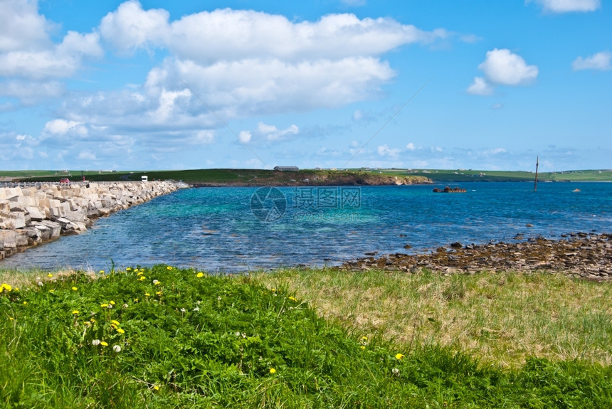 英国夏天奥克尼岛大陆美丽风景的奥尔克尼岛大陆旅行图片