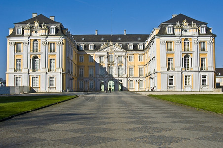 北莱茵威斯特法伦德国靠近科隆附布鲁尔奥古斯都堡宫殿的详情图片