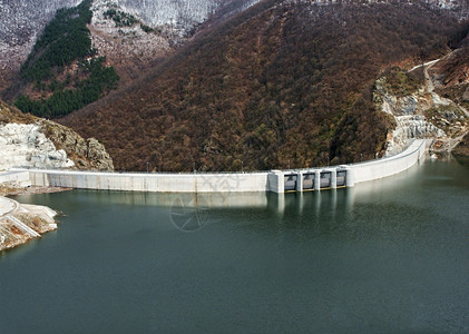水泥大坝墙具体的水电屏障图片