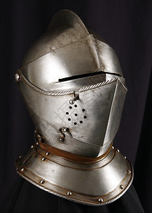 古老的优质传统中世纪骑士盔甲金属保护士兵不受对手冲撞金属保护背景图片