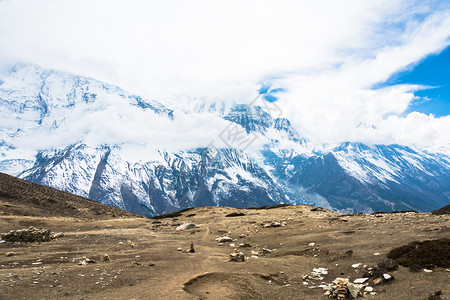 尼泊尔的雪山风光图片