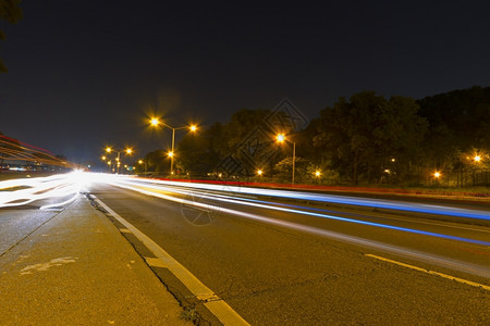 颜色长期曝光驱动图像高速公路尾灯图片
