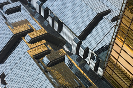 香港玻璃面建筑图片