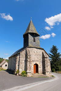 米勒瓦什中央维埃纳法属上安省中马西夫市Surdoux的小教堂图片