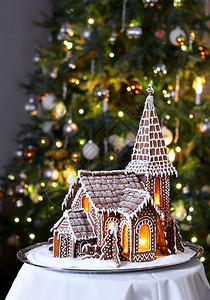 姜饼屋圣诞装饰图片