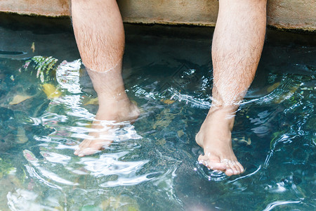 温泉水中的脚尖健康请享用外部图片