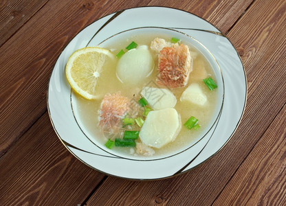 法式海鲜汤烹饪食物高清图片