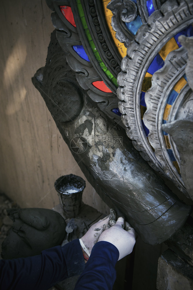 装饰风格在泰庙的水泥雕塑艺术装修工图片