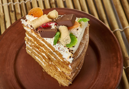 爱沙尼亚层蜂蜜蛋糕甜点关闭面包店自然营养图片