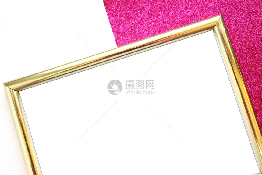 床单带有粉红白闪光背景空页的金色相片框Gold白色的闪耀图片
