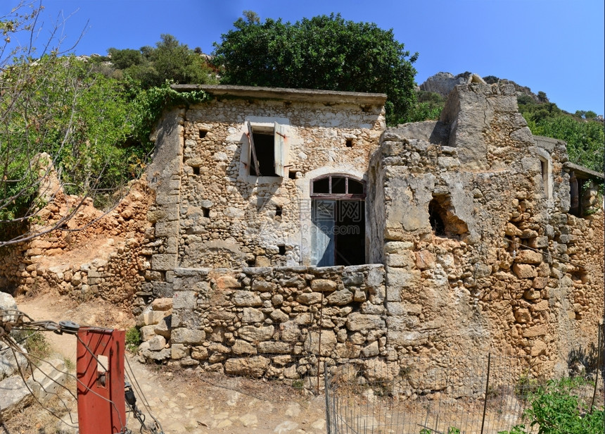 屋在被遗忘的磨坊谷地破碎的古希腊房子峡谷老的图片