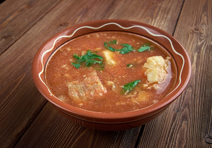 布鲁代汤烹饪Brudet在达尔马提亚滨海和伊斯特拉制作的炖鱼图片
