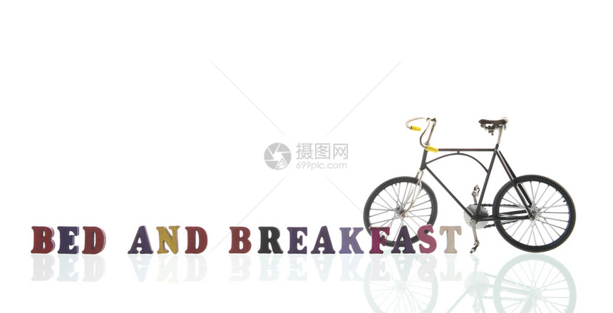 食物好客文字床和早餐自行车在白色背景上被孤立睡眠图片