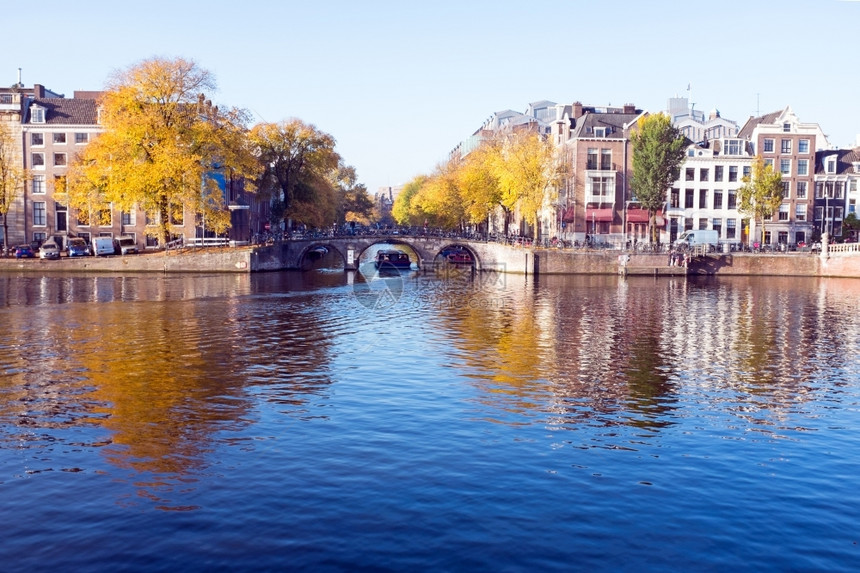 秋季荷兰阿姆斯特丹城市风景图片
