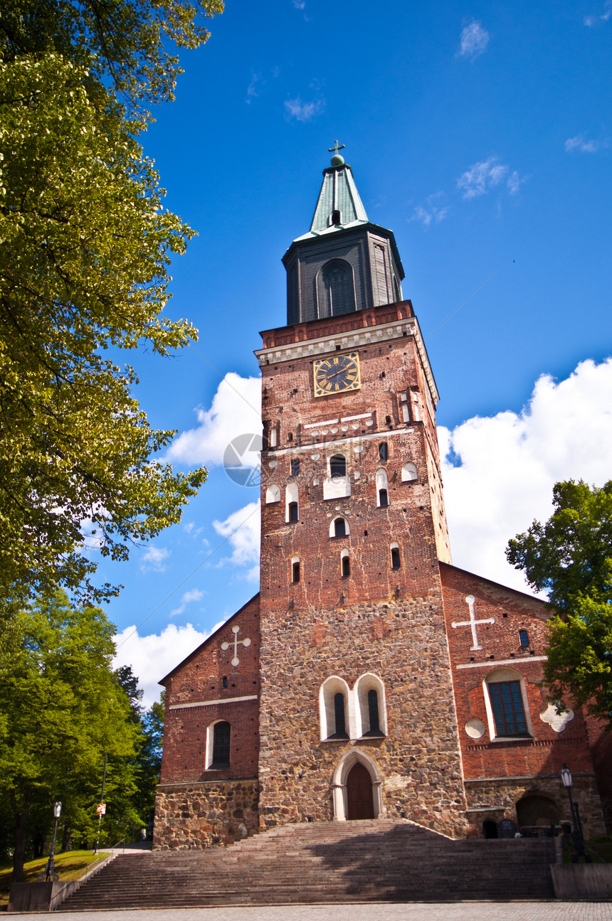 芬兰图尔库中世纪大教堂外的图尔库大教堂会建筑学图片