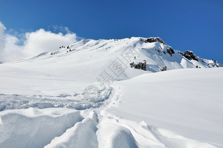 雪山美景图片