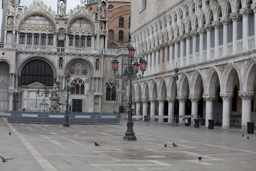 威尼斯圣马可广场的美景船意大利旅游图片