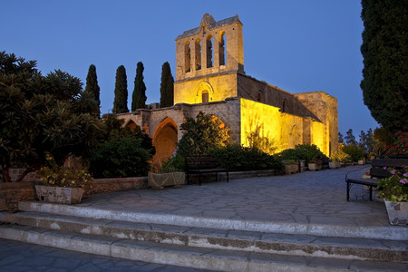 地中海北塞浦路斯土耳其BellapaisAbbayedelaPaix的哥特修道院火鸡北方背景