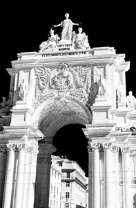 街道作品Augusta街Triumphal拱门黑白成形反差很大高的图片