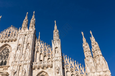 意大利米兰Duomo大教堂屋顶旅行信仰图片