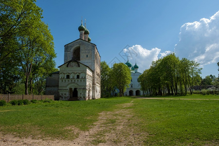 俄罗斯亚拉夫尔寺院Yaroslavl的角落之一俄语祈祷镇图片