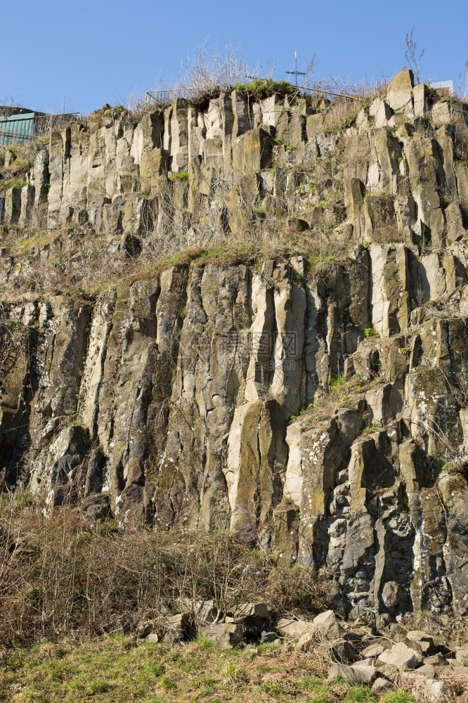 德国VesteOtzberg城堡的Basalt岩石玄武卡斯特鲁姆奥茨伯格图片