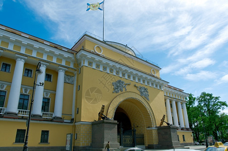 建筑圣彼得堡金钟列宁格勒2015年6月4日俄罗斯圣彼得堡图片