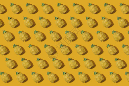 黄色的菠萝图片