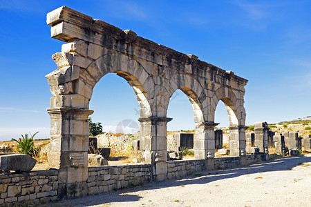 地标古老的大教堂Volubilis北非摩洛哥罗马Basilica废墟图片