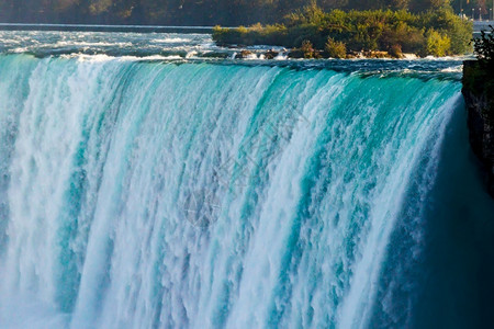加拿大安略省加拿尼亚拉瀑布图片