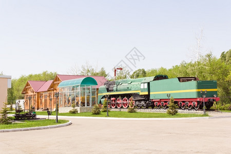 机车柴油轨俄罗斯铁路公火车头在萨马拉的照片图片