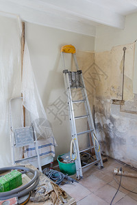 房屋厨的建筑工程正在施中一栋房屋的厨墙工具管子图片