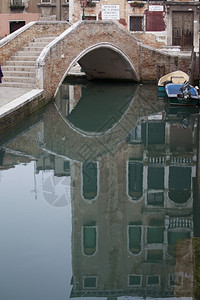一个典型的运河威尼斯市照片水热情意大利图片