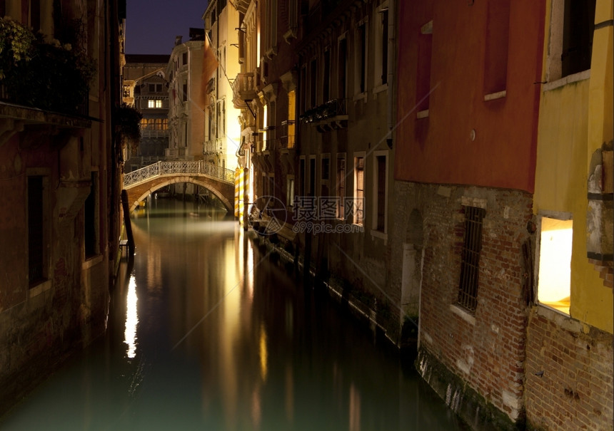 一个典型的运河威尼斯市照片泻湖建筑学一种图片
