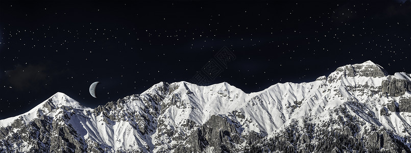 阿尔卑斯山雪山顶的星空和月亮设计图片