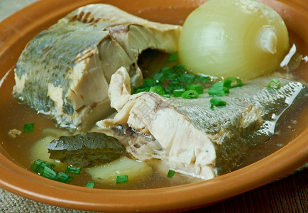 思科西伯利亚鱼汤秋天的奥姆科尔戈纳斯晚餐晒干图片