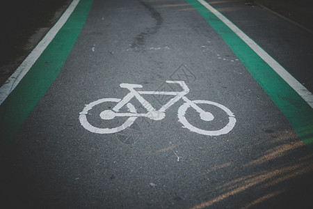城市的自行车标志图片