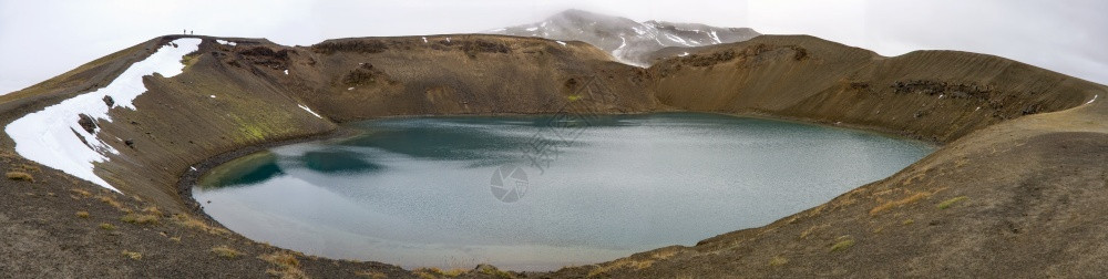 赫克拉火山宽的艾伦冰岛克拉弗夫的一座宿舍火山卡迪德拉湖180视图荒野背景